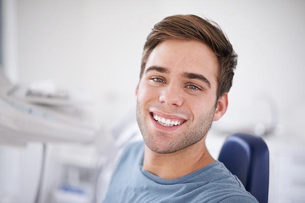 Pacient AVA Medical după tratament dento-alveolar