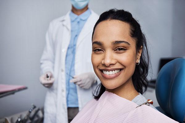Consultație pentru extracție dentară