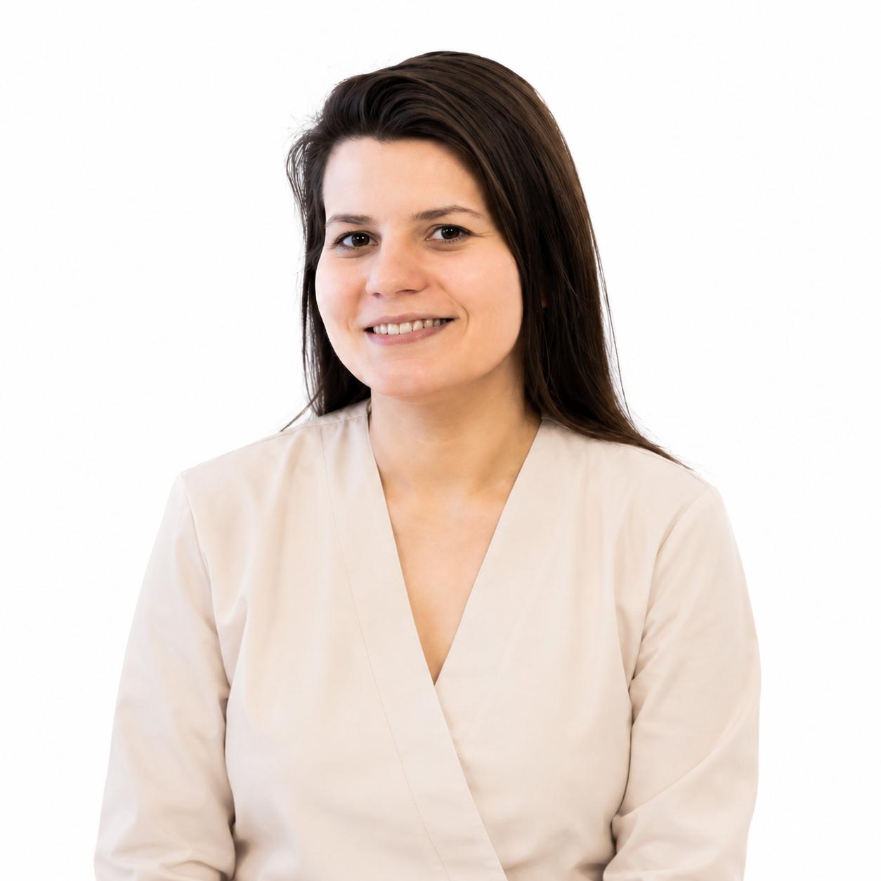 Dr. Cristiana Voinea
